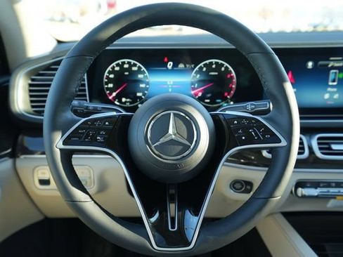 Certified 2026 Mercedes-Benz GLE 450 4MATIC image 25