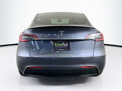 Used 2022 Tesla Model Y Performance AWD/4WD image 7