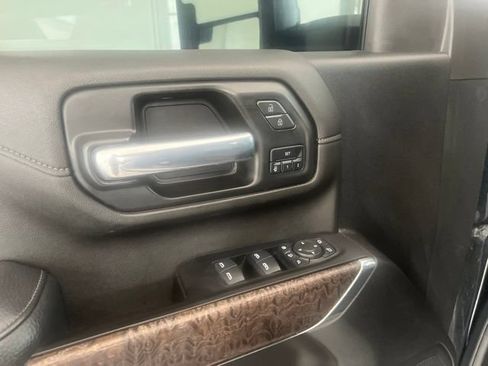 Used 2022 GMC Sierra 2500 Denali w/ Snow Plow Prep/Camper Package AWD/4WD image 15