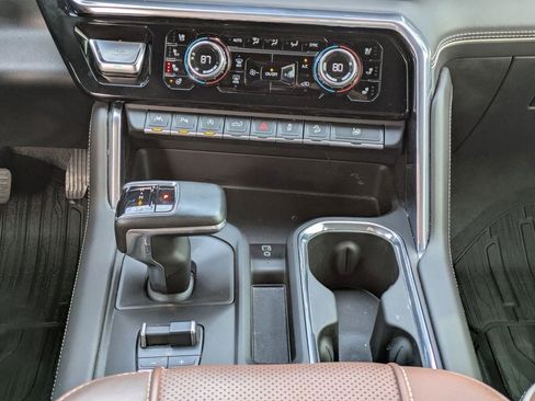 Used 2023 GMC Sierra 1500 Denali Ultimate image 18