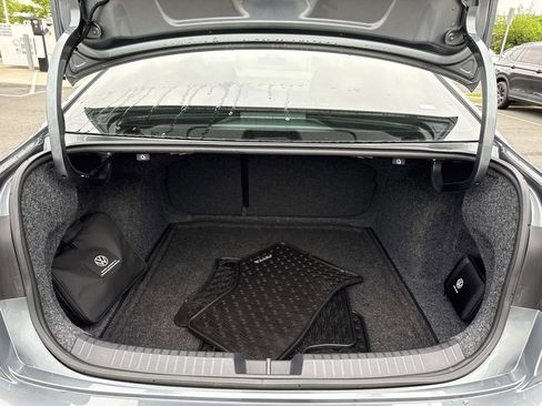 Used 2023 Volkswagen Jetta Sport FWD image 12