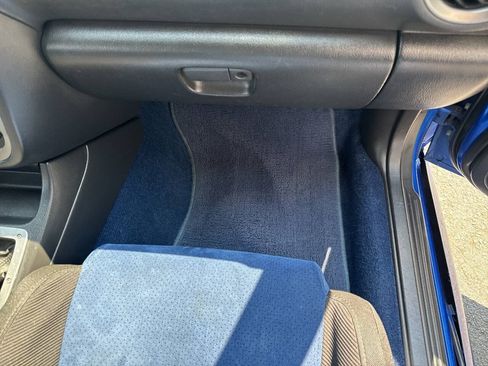 Used 2004 Subaru Impreza WRX STI AWD/4WD image 16