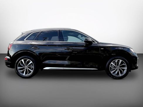 Used 2023 Audi Q5 2.0T Premium Plus w/ Premium Plus Package AWD/4WD image 8