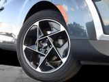 Used 2023 Kia Soul EX image 3