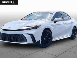 Used 2026 Toyota Camry SE w/ Convenience Package FWD video 1