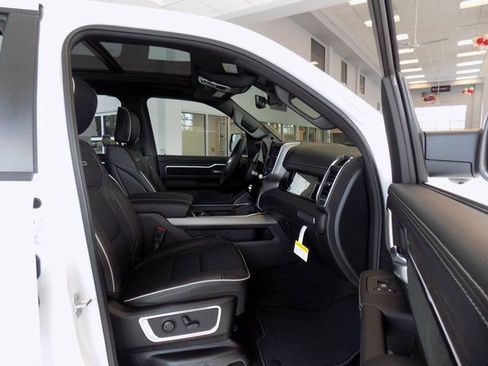 New 2026 RAM 1500 Laramie w/ Night Edition AWD/4WD image 20