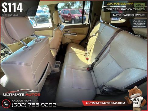 Used 2010 Jeep Liberty Limited w/ Tire & Wheel Group AWD/4WD image 10