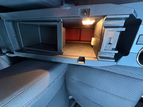 Used 2015 Chevrolet Equinox LS image 14