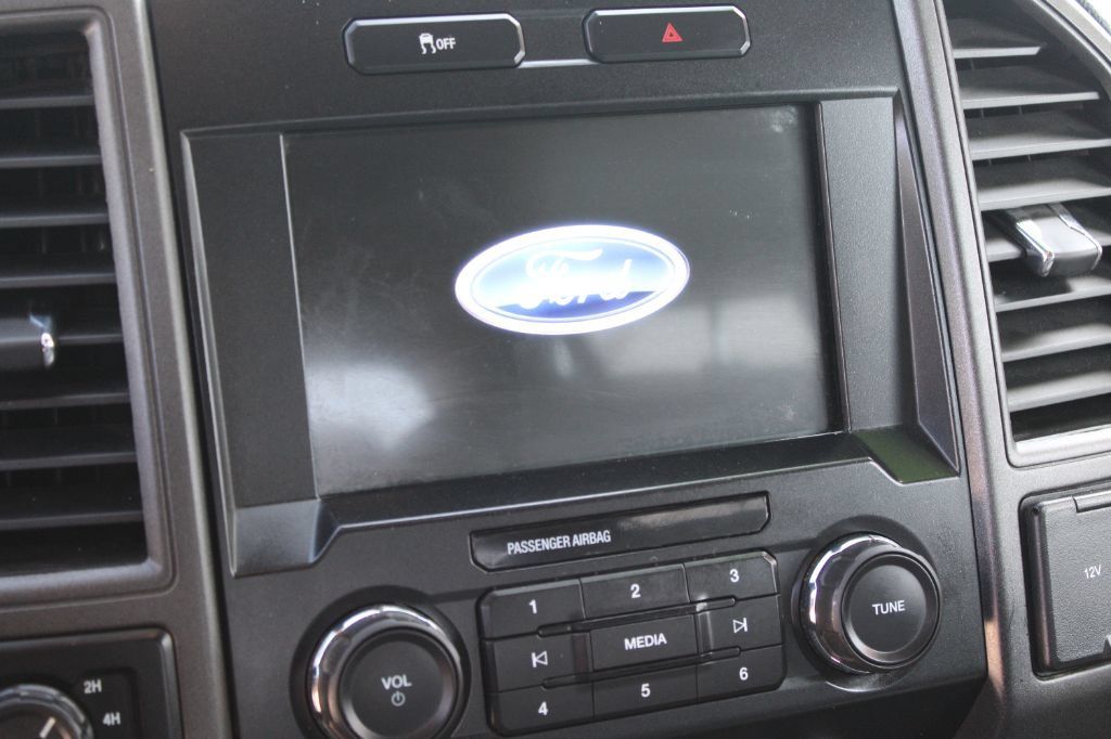Used 2022 Ford F250 XL w/ Power Equipment Group AWD/4WD image 11