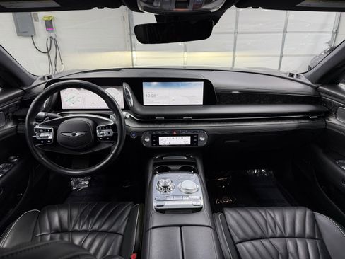 Used 2023 Genesis G90 3.5T image 12