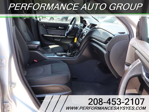Used 2016 Chevrolet Traverse LT FWD image 7