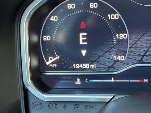 Used 2023 GMC Sierra 1500 Denali w/ Technology Package AWD/4WD image 42