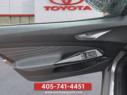 Used 2023 Volkswagen ID.4 Pro S AWD/4WD image 9