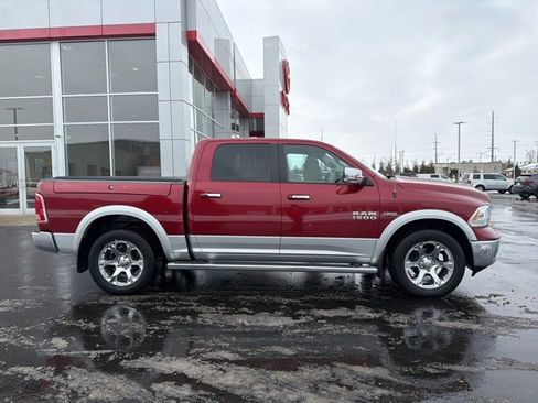 Used 2015 RAM 1500 Laramie w/ Convenience Group image 8