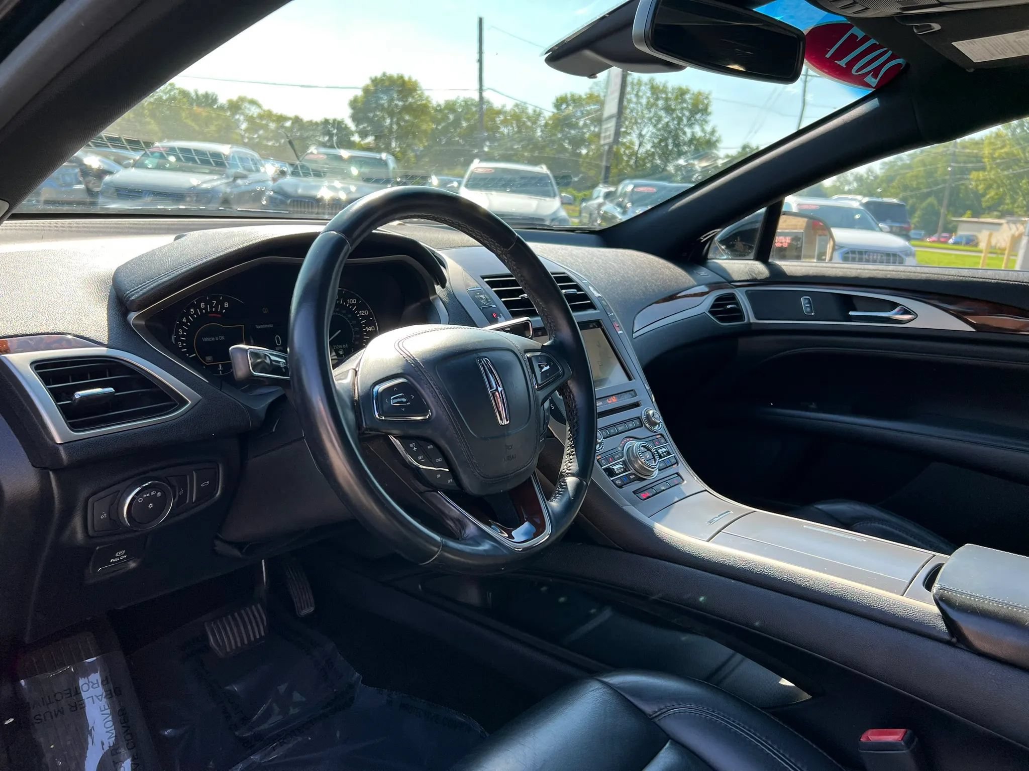 Used 2017 Lincoln MKZ Select w/ Select Plus Package FWD image 14