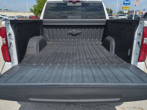 Used 2024 Chevrolet Silverado 1500 LTZ AWD/4WD image 25
