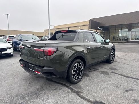 Certified 2025 Hyundai Santa Cruz Limited image 5