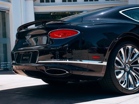Used 2023 Bentley Continental GT Mulliner AWD/4WD image 25