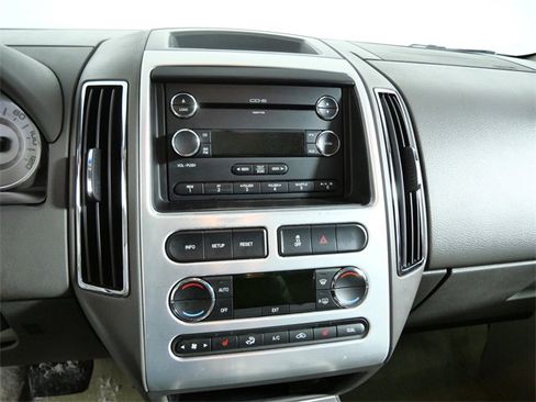 Used 2009 Ford Edge Limited image 17