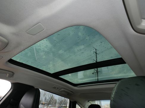 Certified 2022 Volvo S90 B6 Inscription w/ Advanced Package image 30