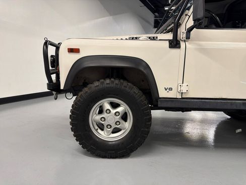 Used 1995 Land Rover Defender 90 AWD/4WD image 5