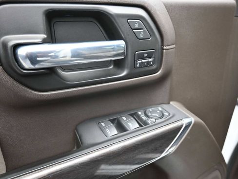 Used 2022 Chevrolet Silverado 3500 LTZ image 10