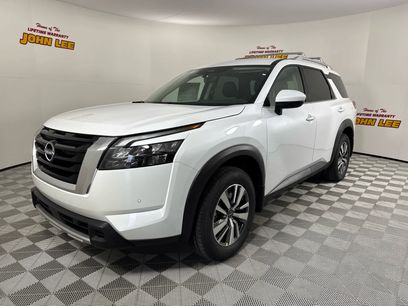 New 2025 Nissan Pathfinder SL