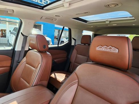 Used 2018 Chevrolet Traverse High Country AWD/4WD image 15