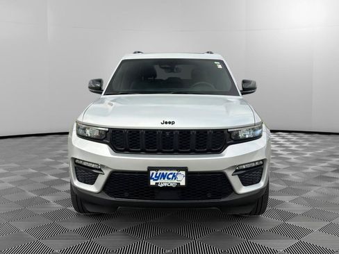 Used 2024 Jeep Grand Cherokee Limited w/ Luxury Tech Group II AWD/4WD image 7