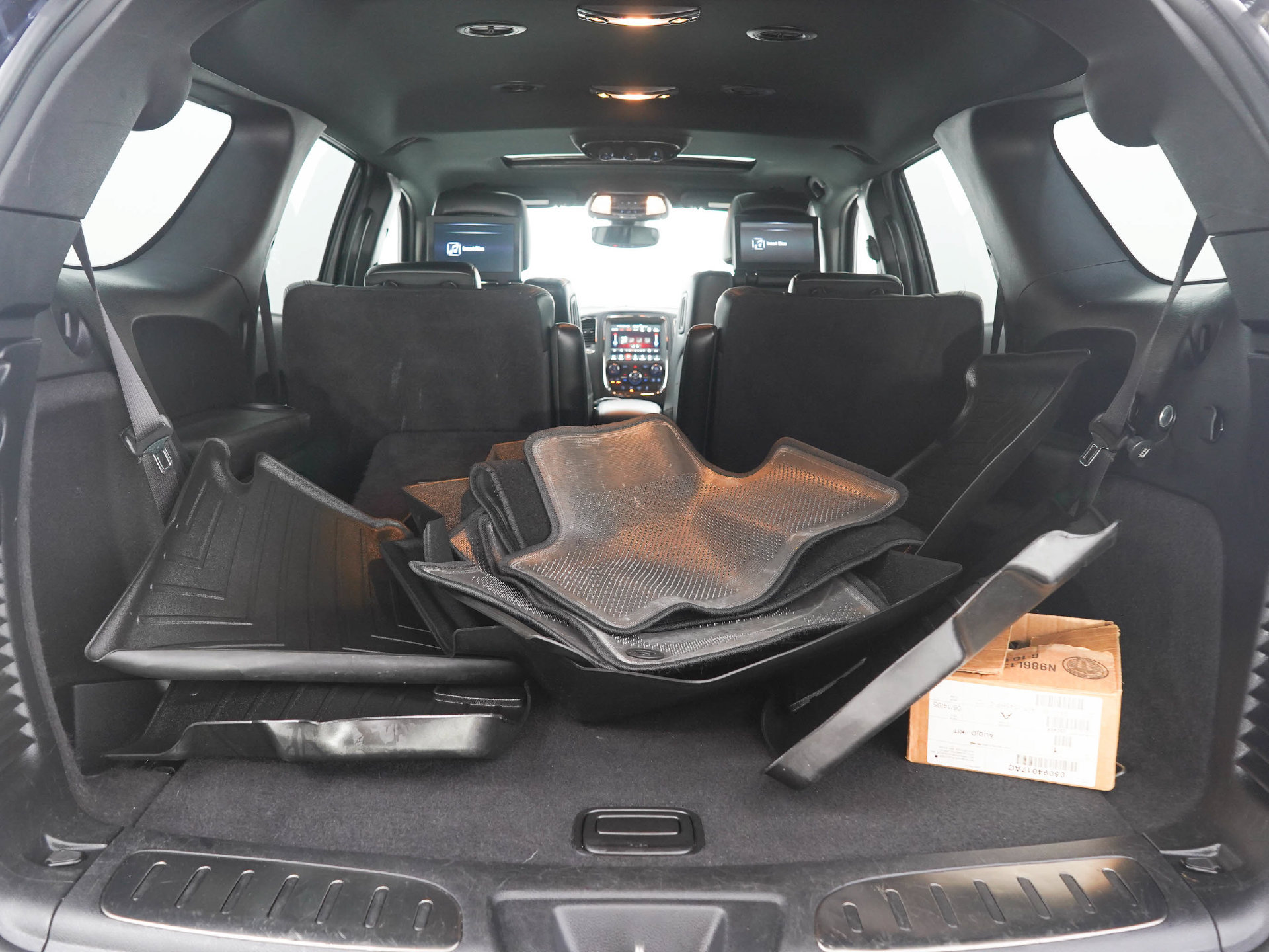 Used 2019 Dodge Durango R/T w/ Trailer Tow Group IV AWD/4WD image 9