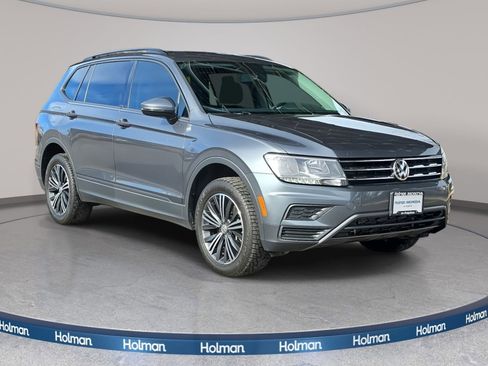 Used 2020 Volkswagen Tiguan S image 9