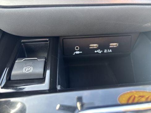 Used 2020 Subaru Outback Onyx Edition XT AWD/4WD image 14