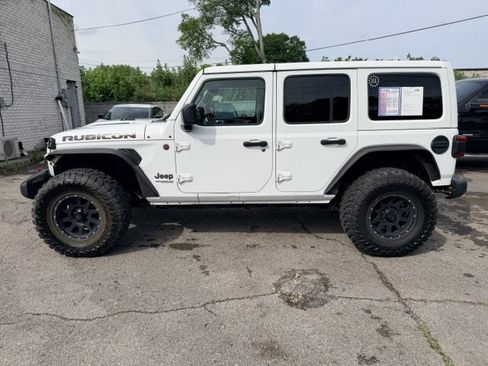 Used 2018 Jeep Wrangler Unlimited Rubicon AWD/4WD image 8