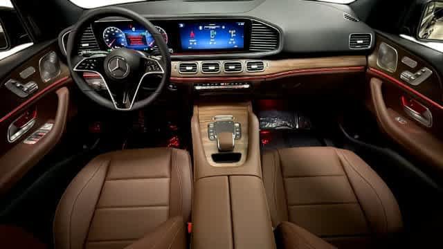 Certified 2026 Mercedes-Benz GLE 450 4MATIC image 4