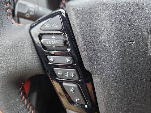 New 2025 Nissan Frontier PRO-4X image 19