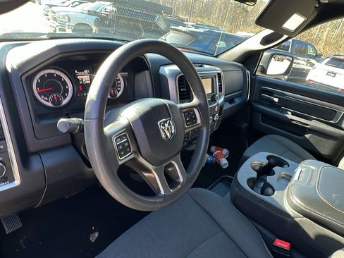 Used 2024 RAM 1500 Classic Warlock image 24