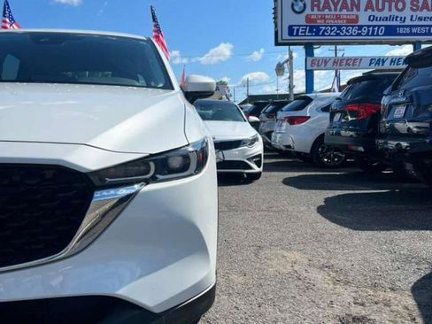 Used 2023 MAZDA CX-5 AWD 2.5 S w/ Select Package image 4