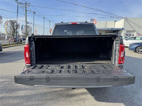 Used 2022 Ford F150 XLT w/ Equipment Group 302A High image 10
