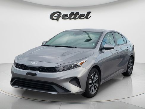 Used 2024 Kia Forte LXS FWD image 1