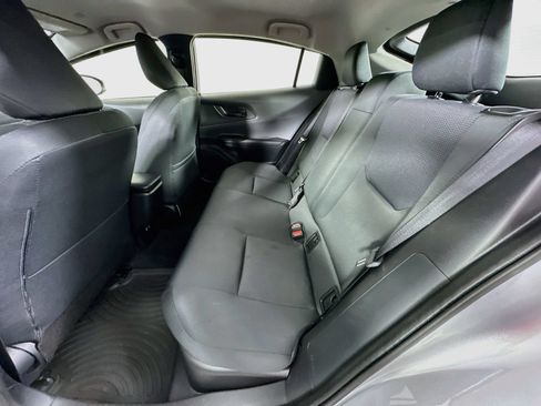 Used 2025 Toyota Prius LE AWD/4WD image 23