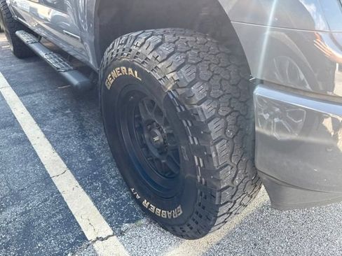 Used 2021 Ford F150 XLT w/ Equipment Group 302A High AWD/4WD image 9