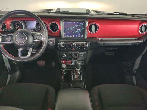 Used 2023 Jeep Wrangler Unlimited Rubicon w/ Cold Weather Group image 17