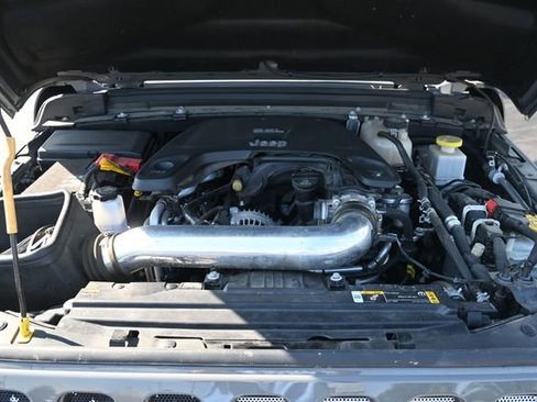 Used 2021 Jeep Gladiator Mojave image 21