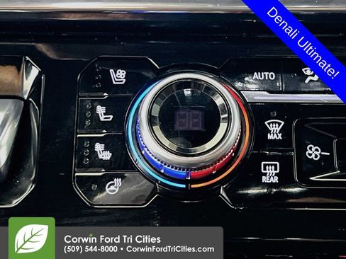Used 2025 GMC Sierra 1500 Denali Ultimate AWD/4WD image 24