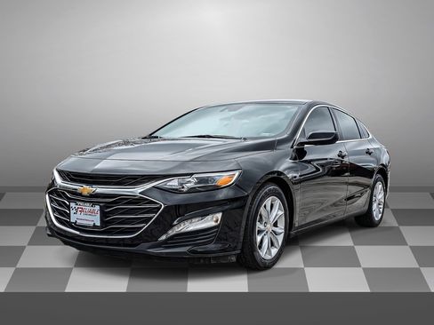 Certified 2025 Chevrolet Malibu LT image 3