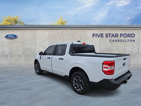 Certified 2025 Ford Maverick XLT w/ XLT Luxury Package image 6