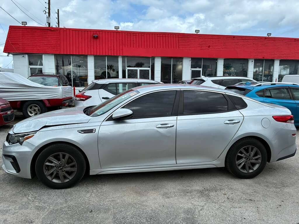 Used 2020 Kia Optima LX FWD image 3