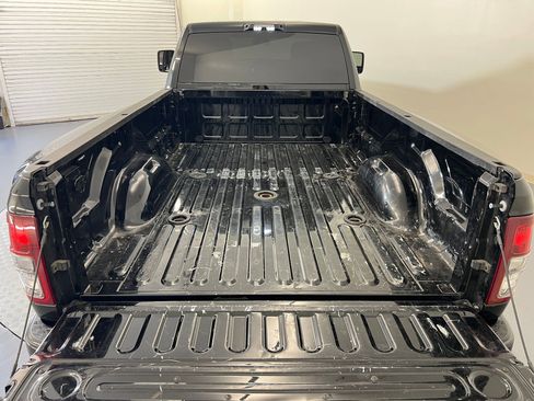 Used 2024 RAM 3500 Lone Star w/ Night Edition image 35