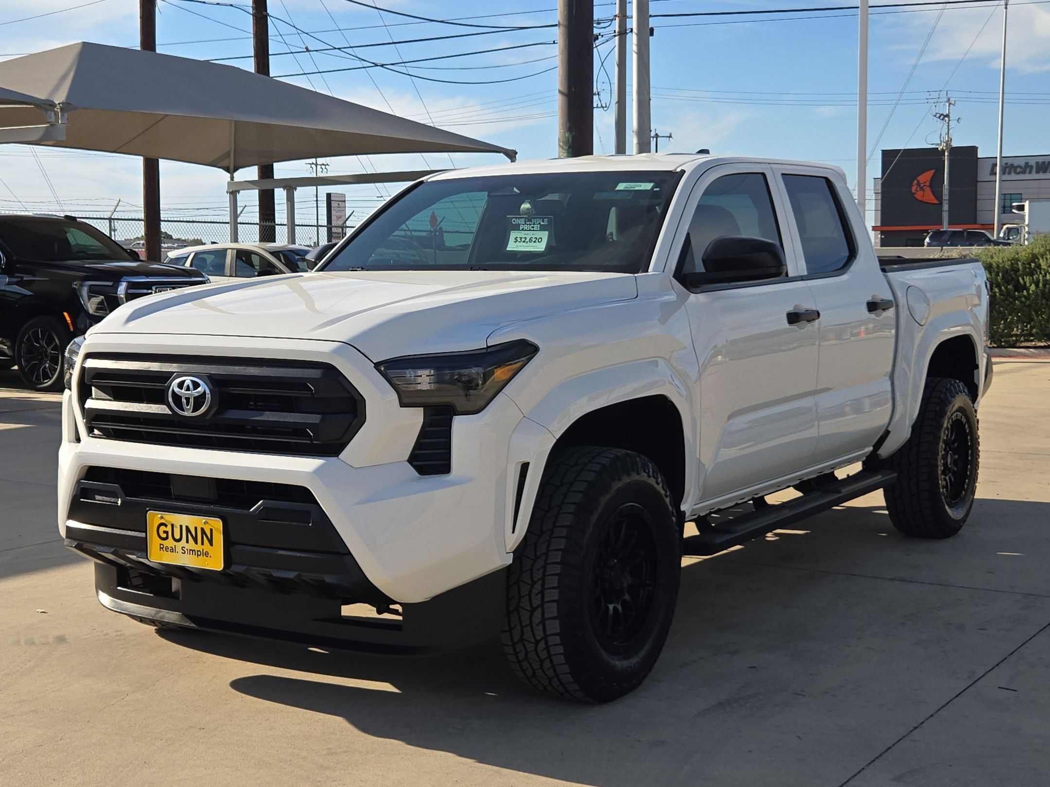 Used 2024 Toyota Tacoma SR RWD image 7