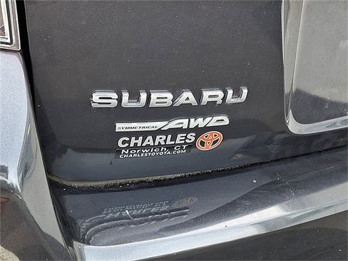 Used 2019 Subaru Crosstrek 2.0i Premium w/ Eyesight System image 4